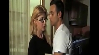 La Bella Signora: Una Scena Classica E Vintage