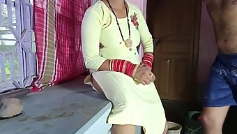 Indian Family Girl Caught On Hidden Camera In Hardcore Sex
