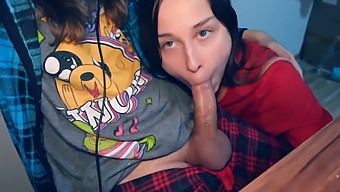 The Sister From Video Game Has A Passion For Oral Sex